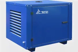 Бензиновый генератор ТСС SGG 12000EHLA в капоте